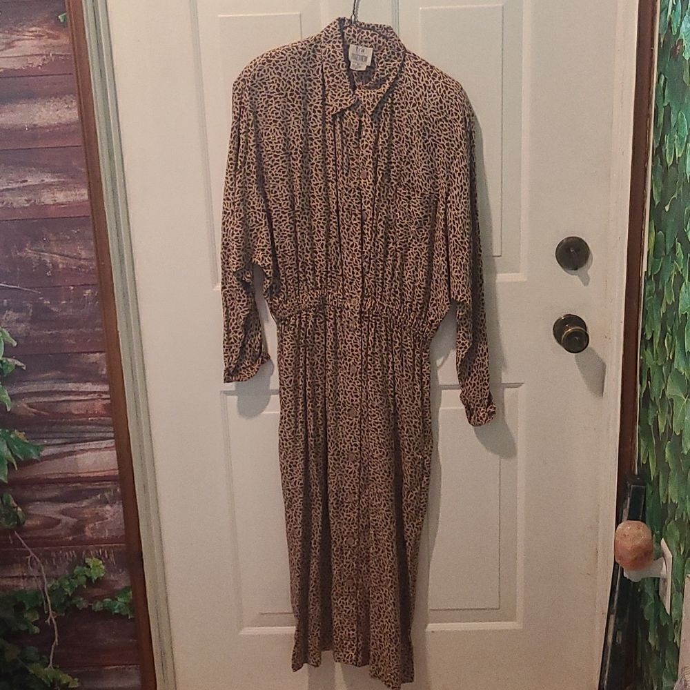 Size 10 Together Brown and Tan Print Midi Dress